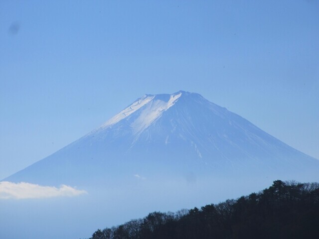 源次郎岳から美しい富士山の景色