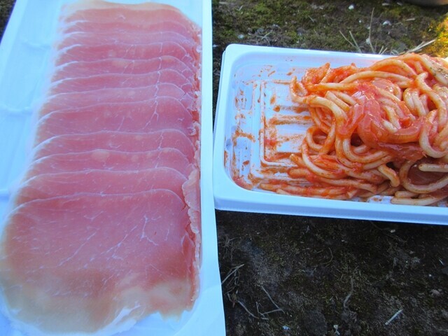 青笹山で食べたナポリタンと生ハム