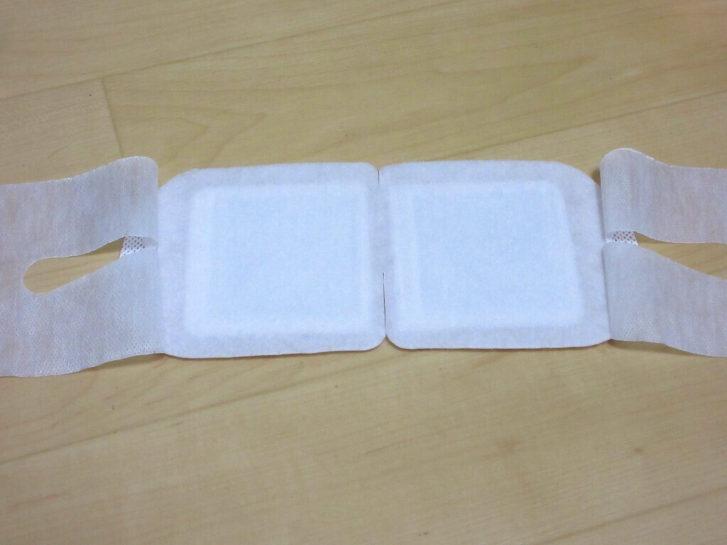 蒸気でホットアイマスクのミシン目の様子