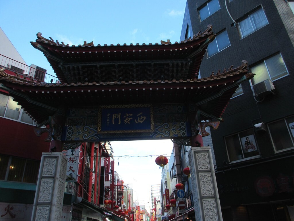 神戸南京町の立派な門