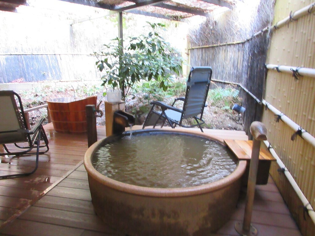 月への船の大浴場の露天風呂
