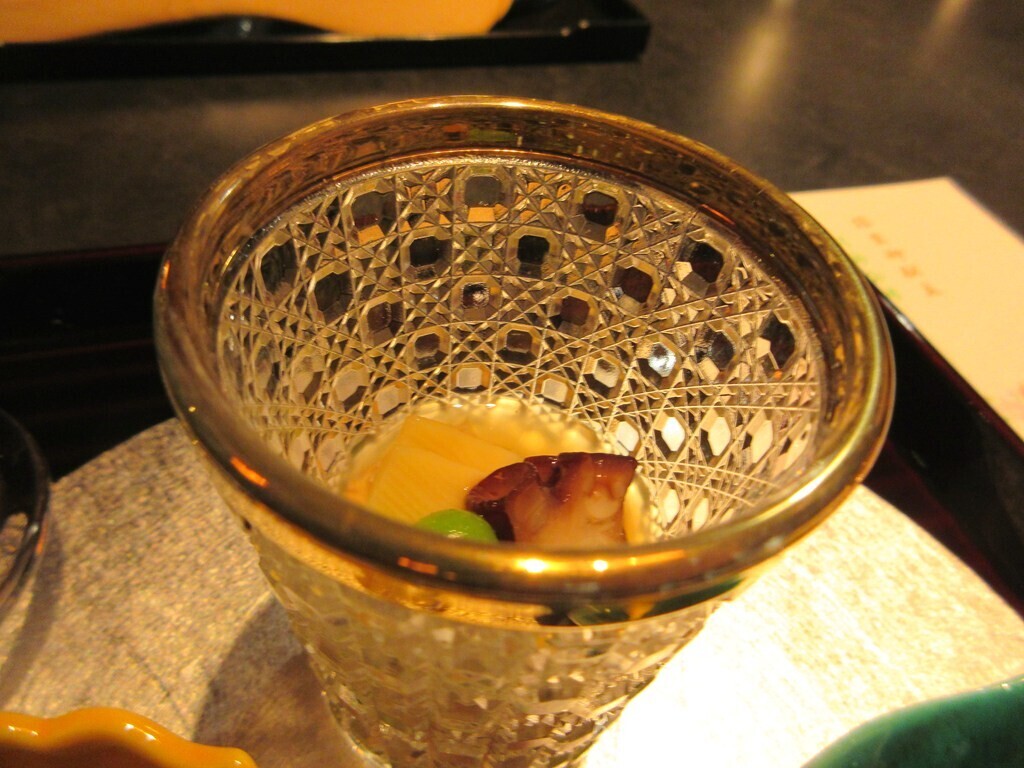 有馬温泉月への船で使われている食器