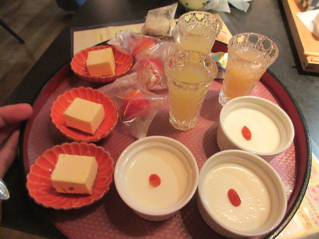 有馬温泉月への船の朝食のデザート