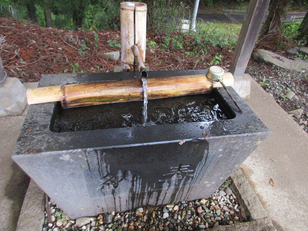 生藤山登山の水場