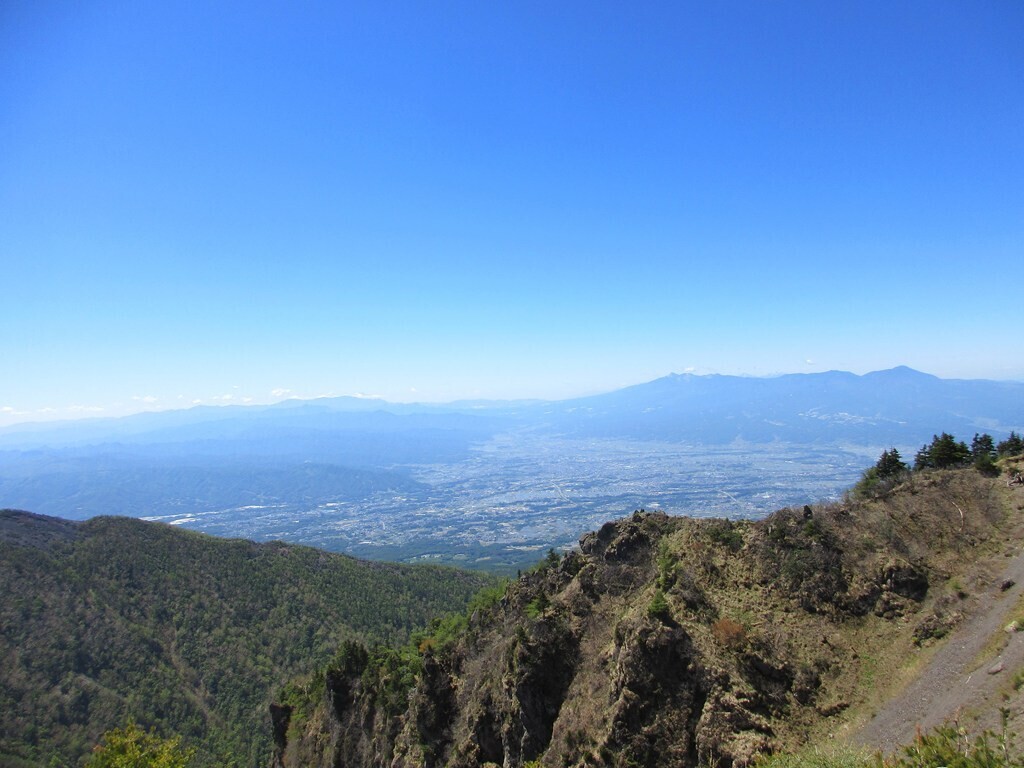 トミーの頭からの北アルプスの山並みの景色