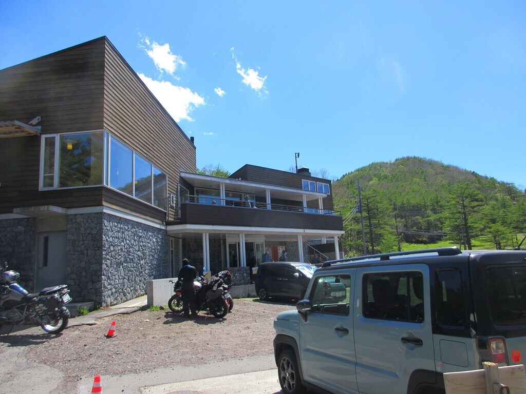高峰高原ビジターセンターの様子