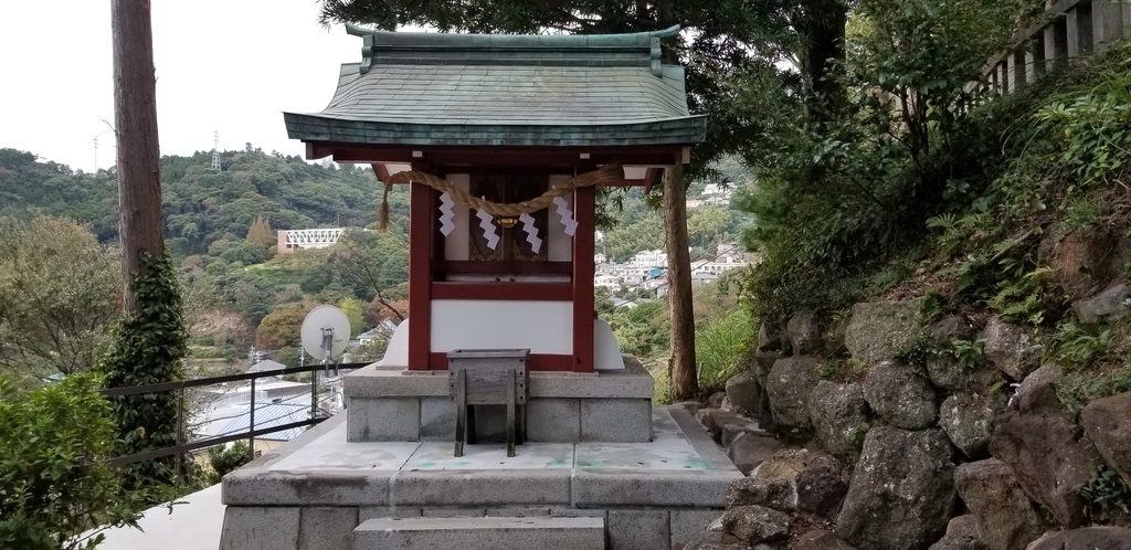 f:id:aoi0730kanon0930:20181025222626j:plain f:id:aoi0730kanon0930:20181025222626j:plain