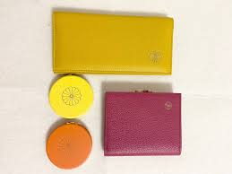 2025, 2026年】「皇居財布」は通販で買える？どこで売ってる？行列必至