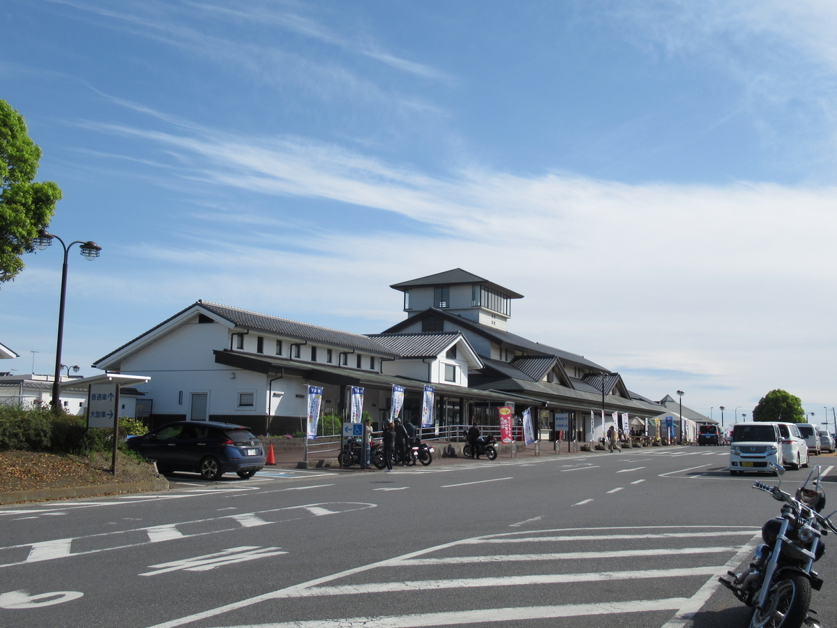 f:id:aoiair:20191121214217j:plain