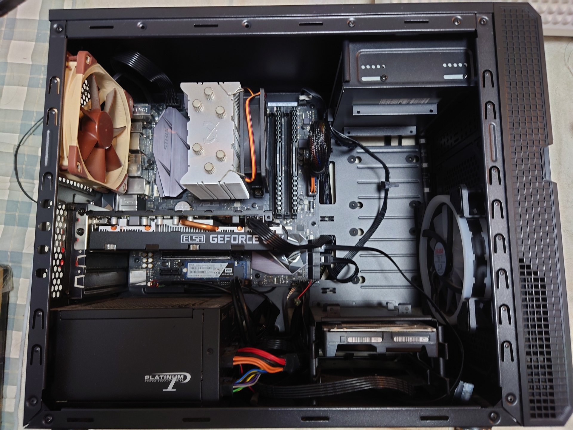 自宅のメインPCを KabyLake から Zen4 (Raphael) に切り換えた