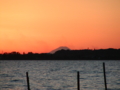 夕暮れ富士山 霞ヶ浦