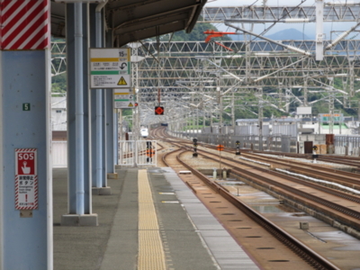 20120823094443
