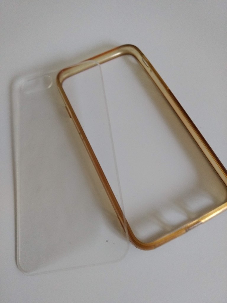 Iphone8 Candoの100円iphone8用スマホケースのレビュー 困ったー