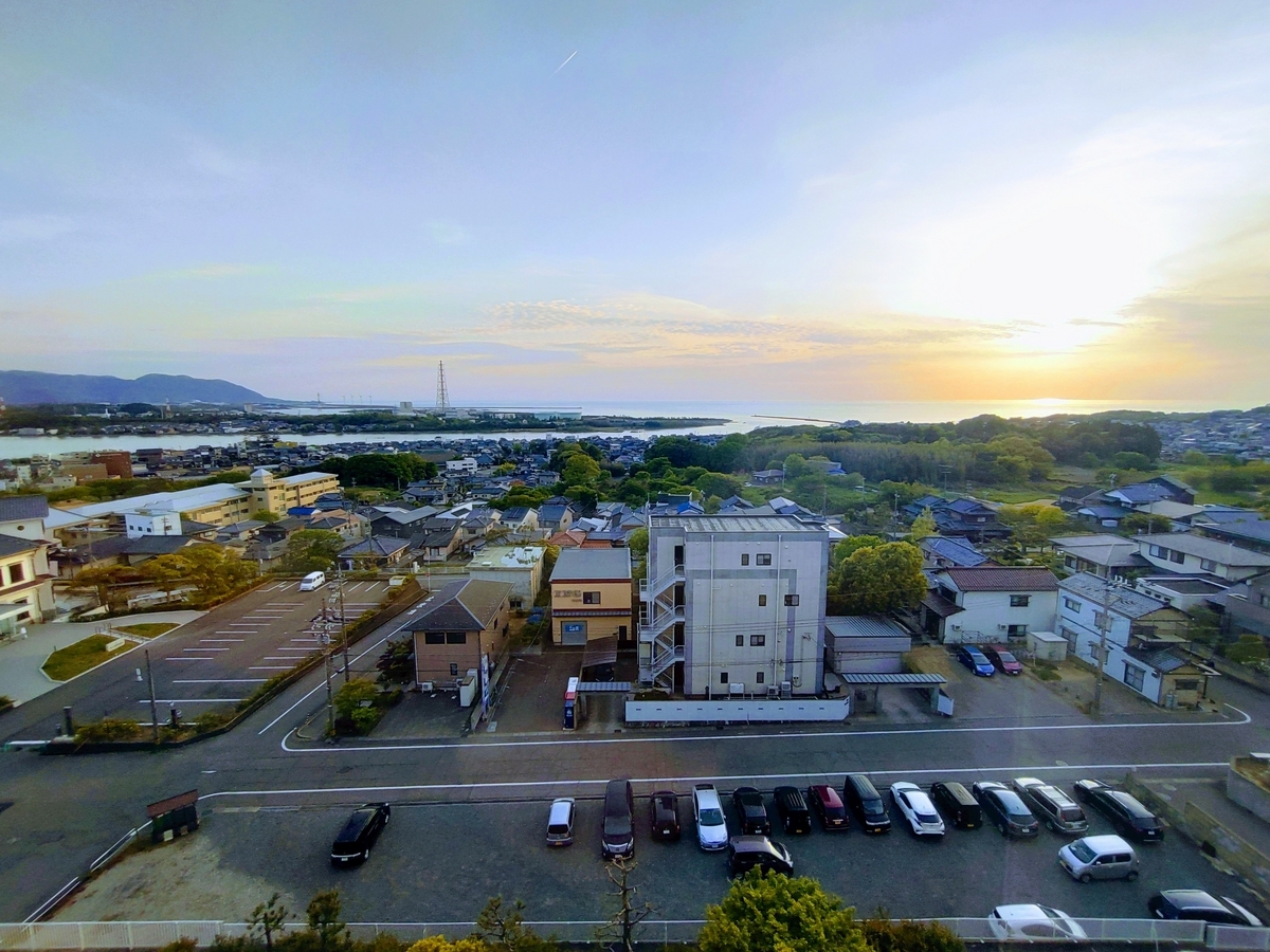 三国観光ホテル　部屋からの夕陽