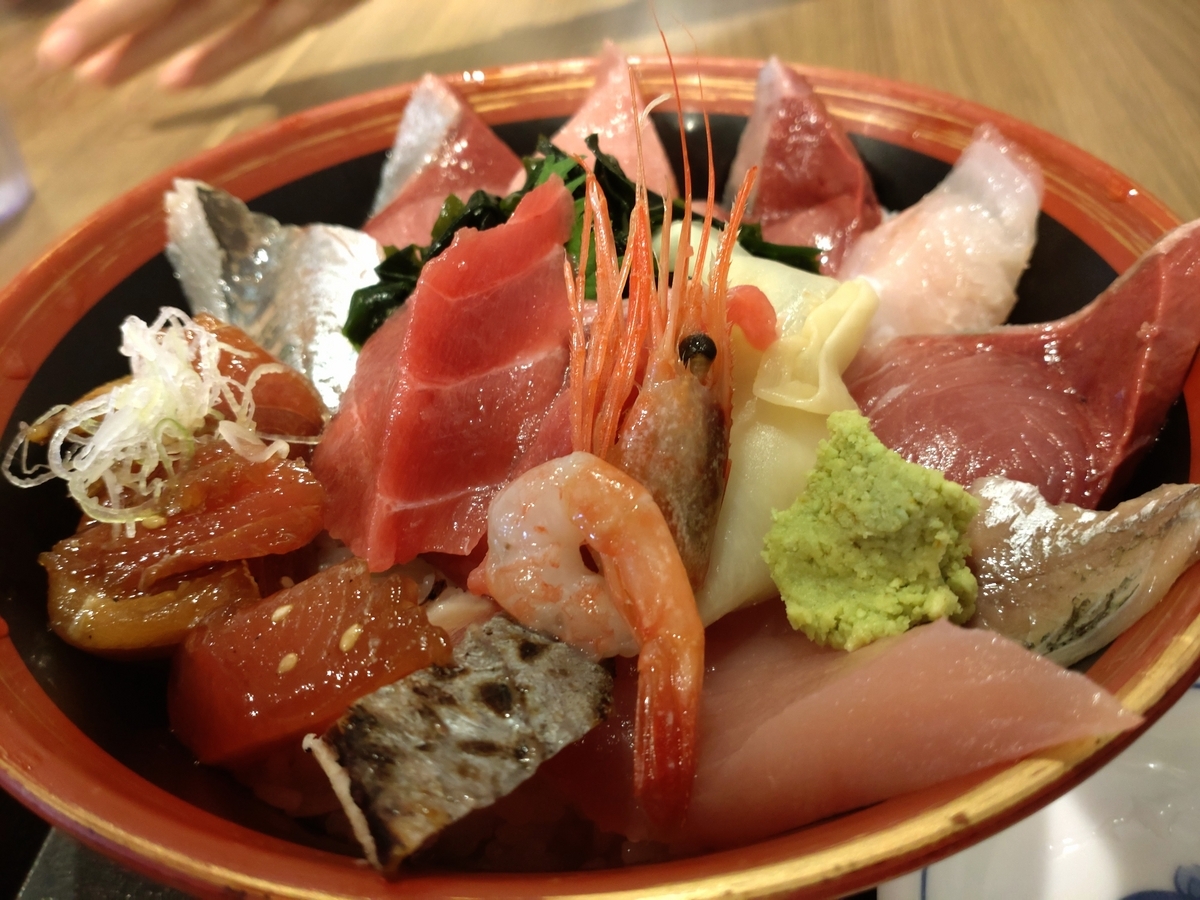 魚がし食堂 中央市場店　得盛てんこ丼