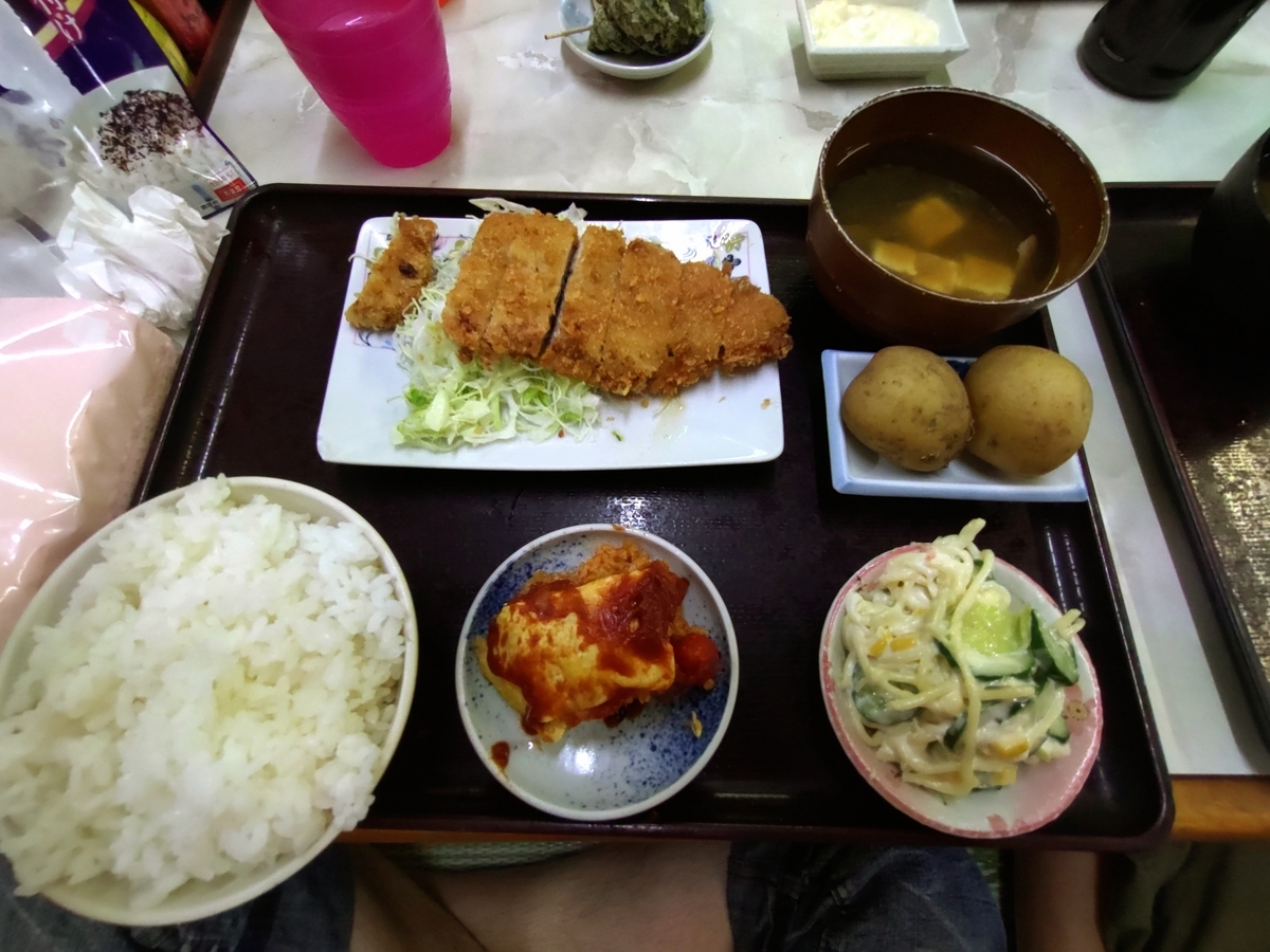 お食事処みず　とんかつ定食