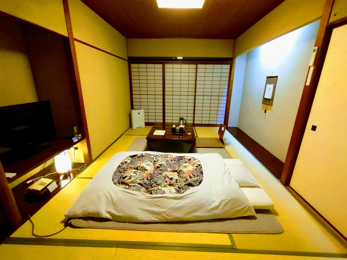 昭恋館よ志のや