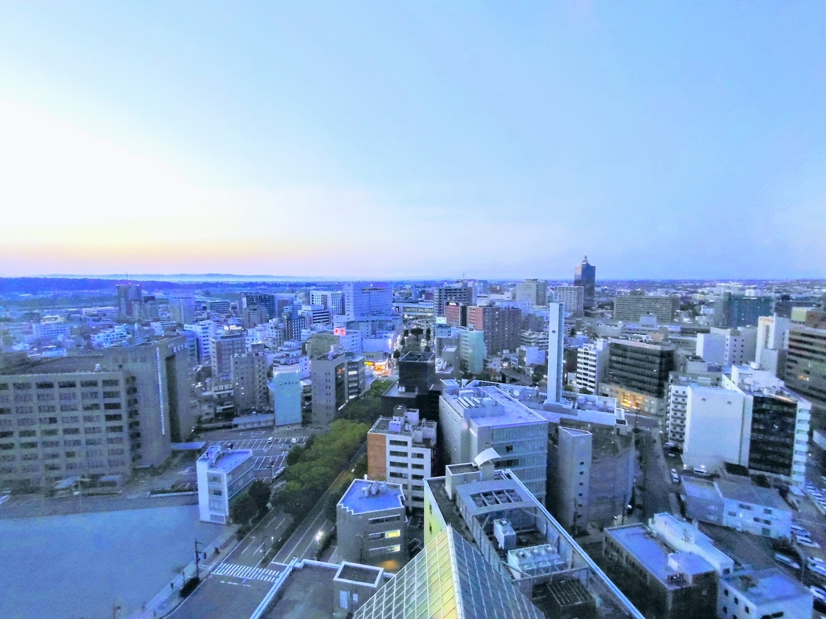 富山市役所展望塔