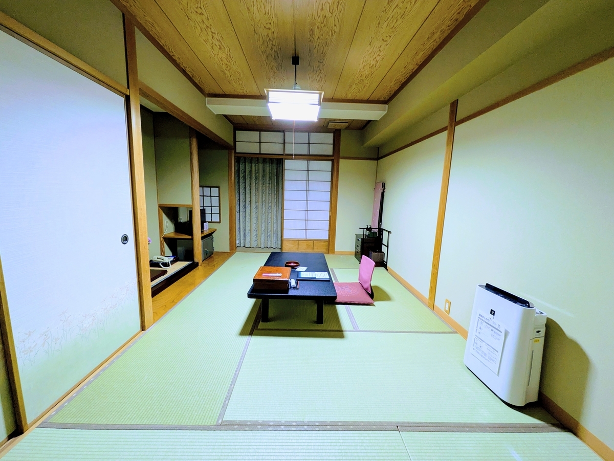 高山宝生閣