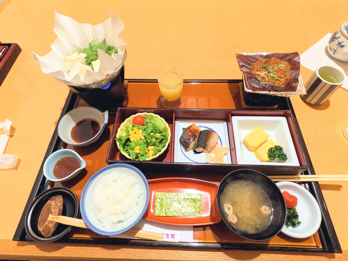 高山宝生閣