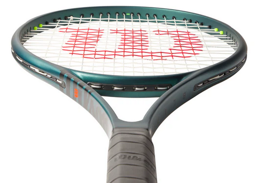 Wilson blade 104 V9 ミニオングリップ【早い者勝ち】 インプレ】Wilson BLADE 104 V9 をレビュー！ミスる気がしない！最高に