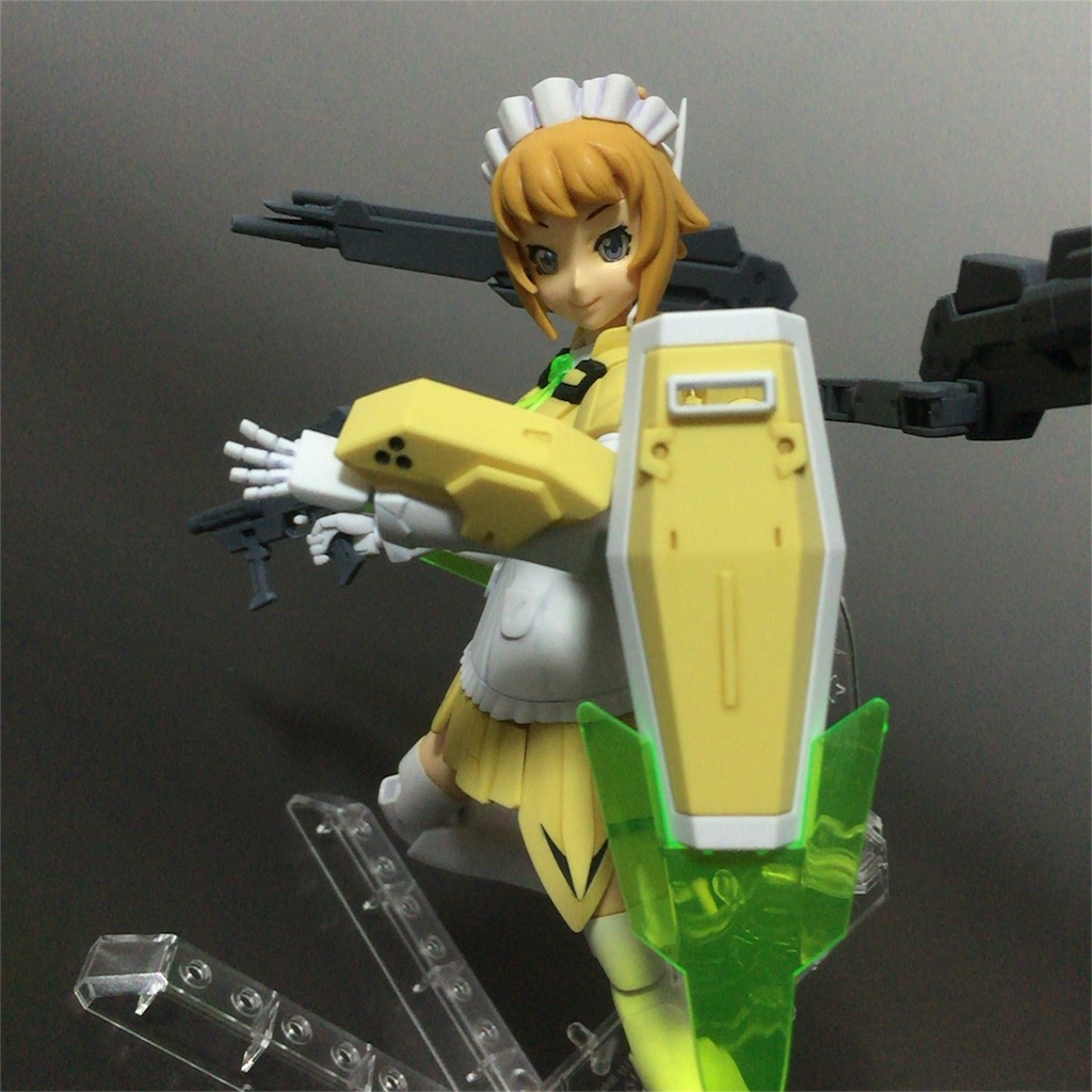 f:id:apyapon:20151110000019j:image 1/144 HGBF すーぱーふみな レビュー (素組/部分塗装)