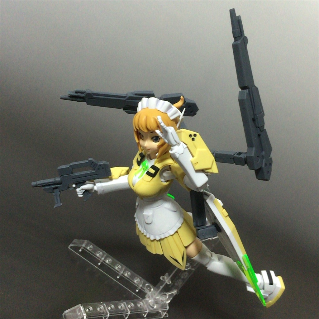 f:id:apyapon:20151110000142j:image 1/144 HGBF すーぱーふみな レビュー (素組/部分塗装)