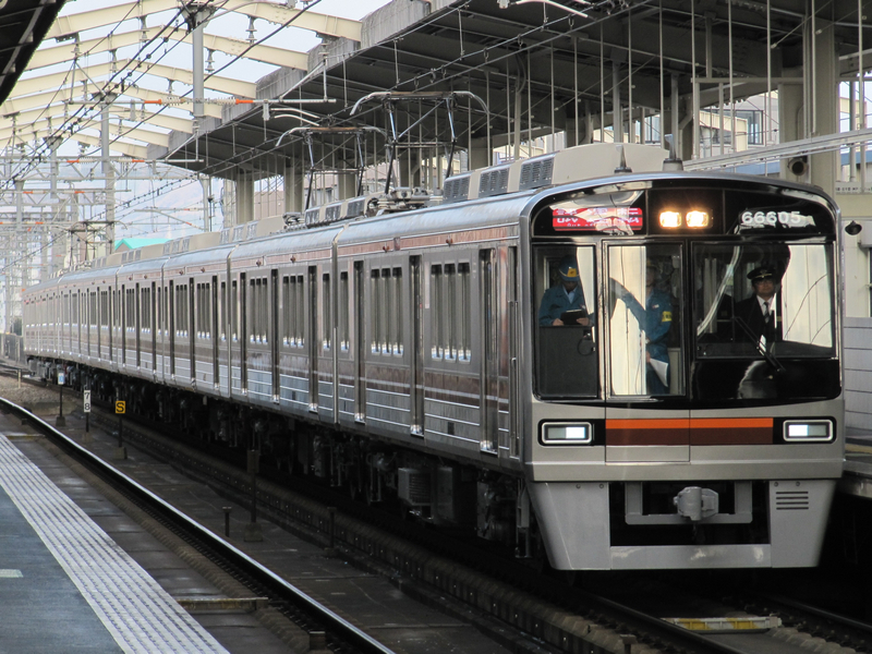 66605F、阪急線内試運転 - Aqueous Blog