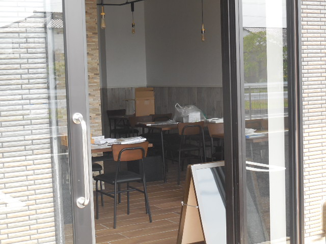 Cafe&bar waRAku Cafe&bar waRAku 浦和美園