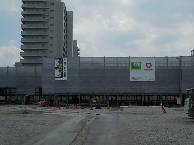 SUZUKI 販売店 & 浦和美園センター(自動車修理工場) SUZUKI 販売店 & 浦和美園センター(自動車修理工場)