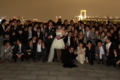 [091128日航東京結婚式後][パーティー途中でお台][夜景の集合写真]