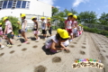 ダイコン種まき（秋田県秋田市の楽しい幼稚園　新屋幼稚園）食育