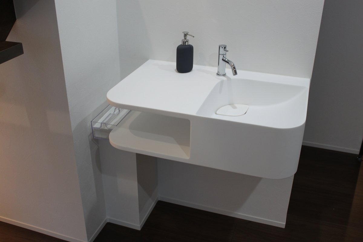 f:id:architecter:20190616092557j:plain f:id:architecter:20190616092557j:plain