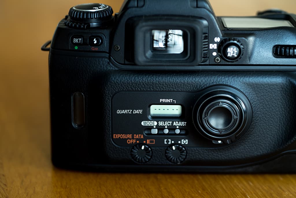 NIKON F80SとAF-S NIKKOR 50mm f/1.8Gがやってきた - カメラが NIKON F80SとAF-S NIKKOR 50mm f/1.8Gがやってきた - カメラが