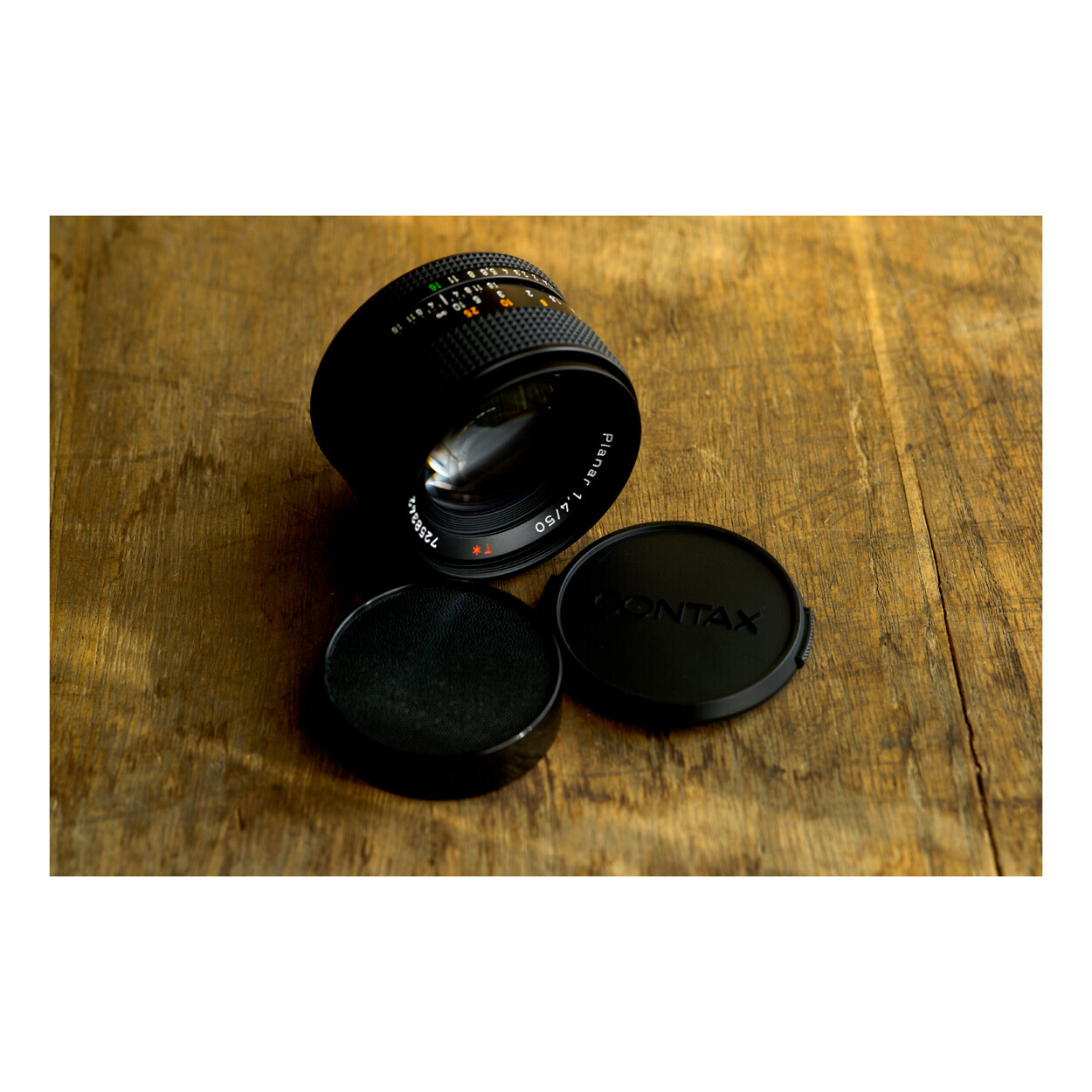 クリスマスなのでCONTAX Carl Zeiss Planar T* 50mm f1,4が クリスマスなのでCONTAX Carl Zeiss Planar T* 50mm f1,4が