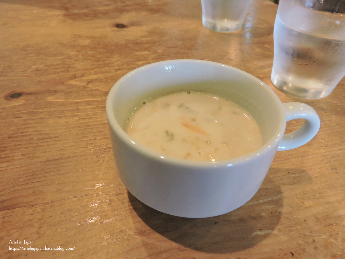 アボカフェスープ