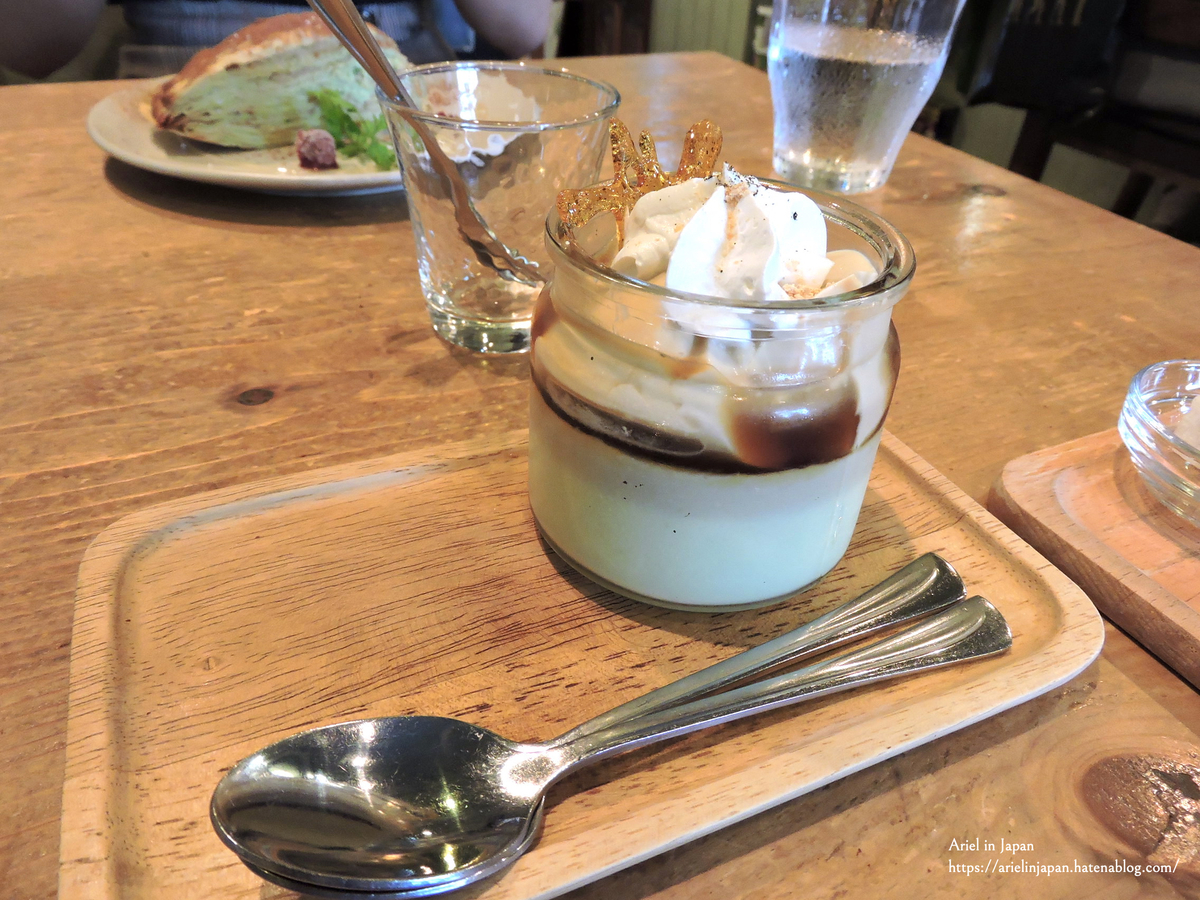アボカフェ アボカドほうじ茶プリン