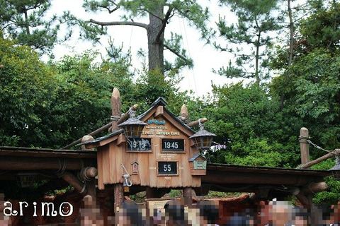 スプラッシュ・マウンテンファストパス発券所 スプラッシュ・マウンテンファストパス発券所