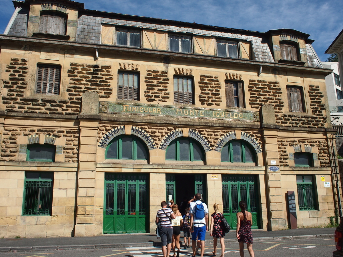 フランス スペイン旅 ワインとバスクの旅 サン セバスティアンはビスケー湾の真珠 モンテ イゲルドに登ってわかったこと 暮らすように旅したい 旅のあれこれ Ariruariru フランス スペイン旅 ワインとバスクの旅 サン セバスティアンはビスケー湾の真珠 モンテ イゲルドに登ってわかったこと 暮らすように旅したい 旅のあれこれ Ariruariru