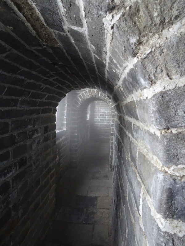 万里の長城の櫓の中１