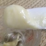 アロマクリーム作成中