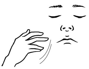 香りを嗅ぐ