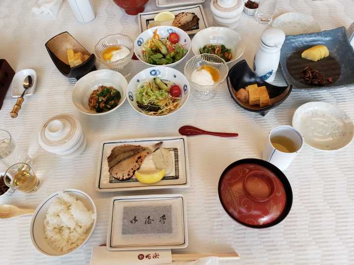 f:id:aroundfour:20190304222141j:plain f:id:aroundfour:20190304222141j:plain