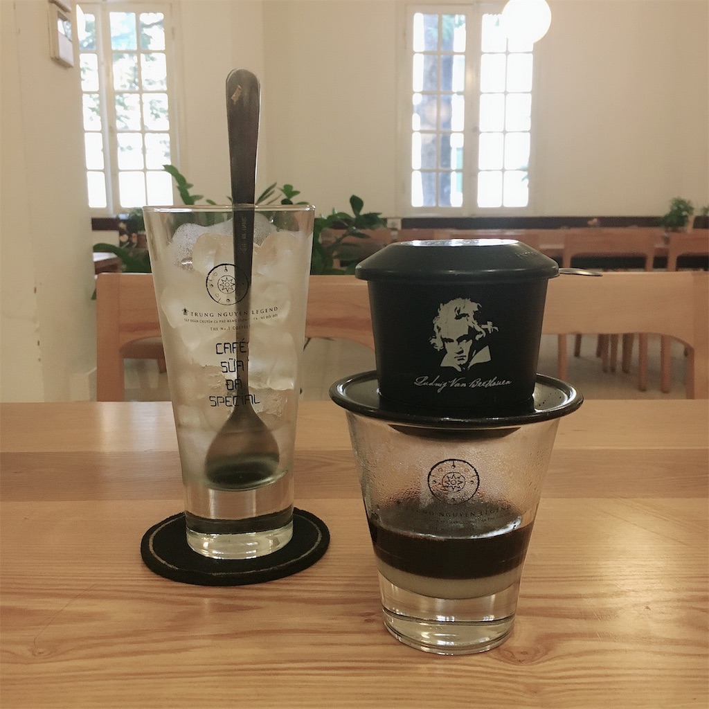 f:id:aroundranai:20191113185615j:image コーヒー好きが必ず訪れたいハノイ のカフェ