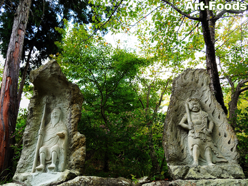 笠松山登山と古法華寺石像-7