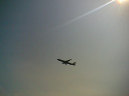 離陸飛行機