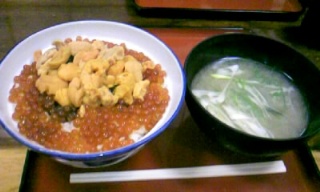 海鮮丼