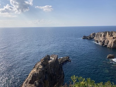 三段壁洞窟