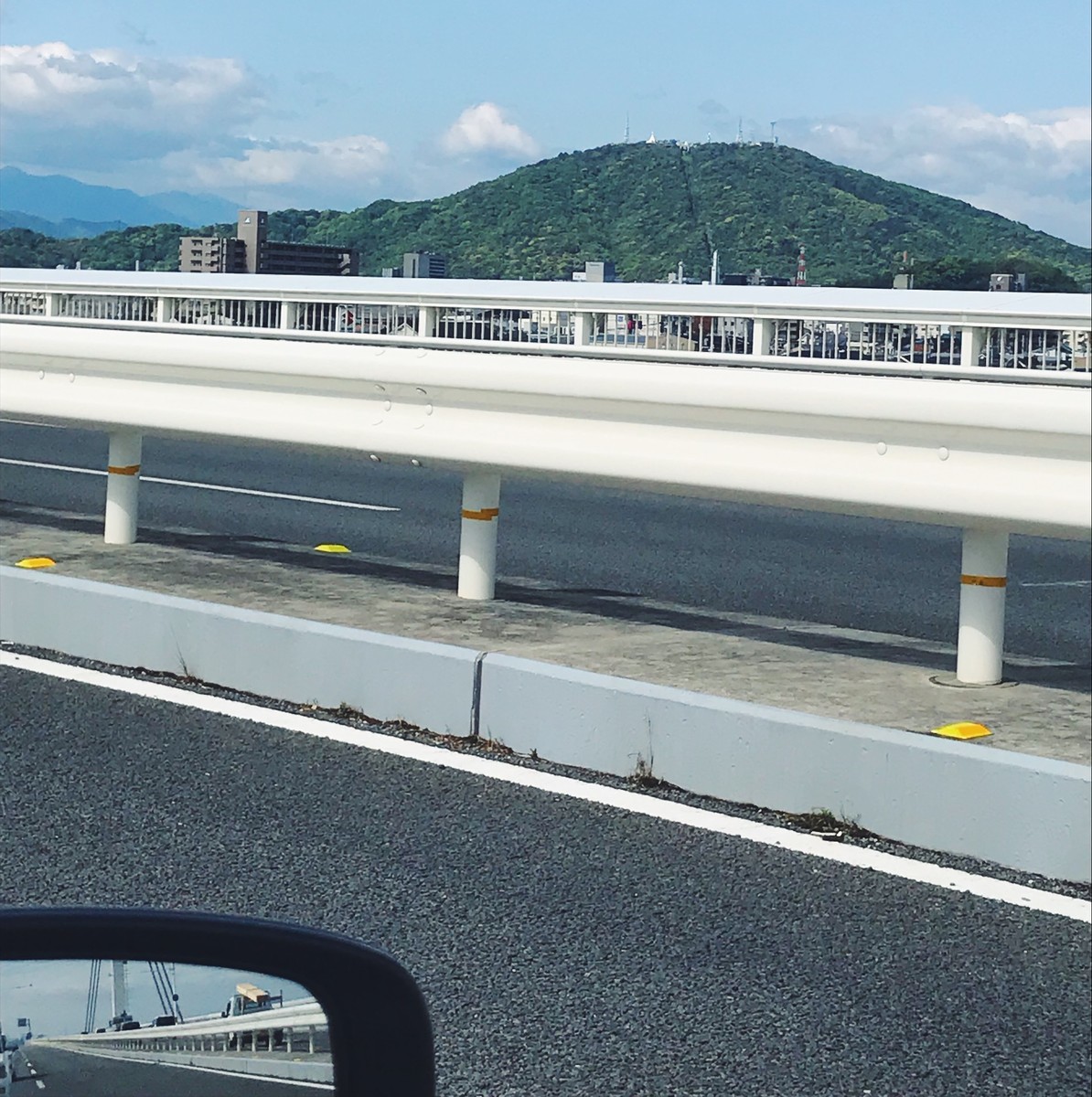 f:id:asacafe:20190427160922j:plain f:id:asacafe:20190427160922j:plain