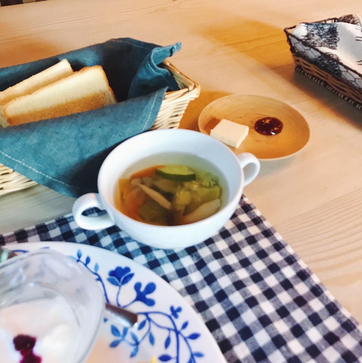 f:id:asacafe:20190707234710j:plain f:id:asacafe:20190707234710j:plain